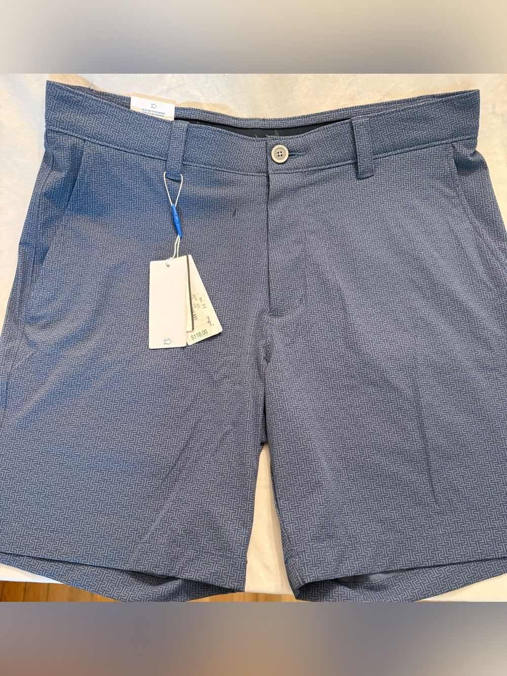 Southern Tide Performance Golf Shorts NWT Blue Geometric Print Size 33